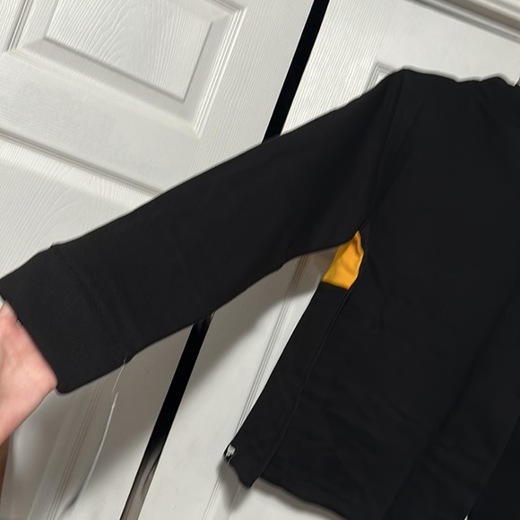 Men's Fanatics Pittsburg Steelers Half Zip Sweatshirt - Picture 9 of 12